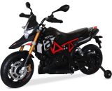 Aprilia noire Dorsoduro 900, moto électrique pour enfants 12V 4.5Ah, 1 place avec autoradio - Noir 3760287189054 ROCAPRILIABK