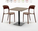 Table carrée 60x60 pied noir et plateau bois avec 2 chaises colorées Restaurant Kiss | Couleur: Marron 7640179397629 SET2SHO60LNRESM